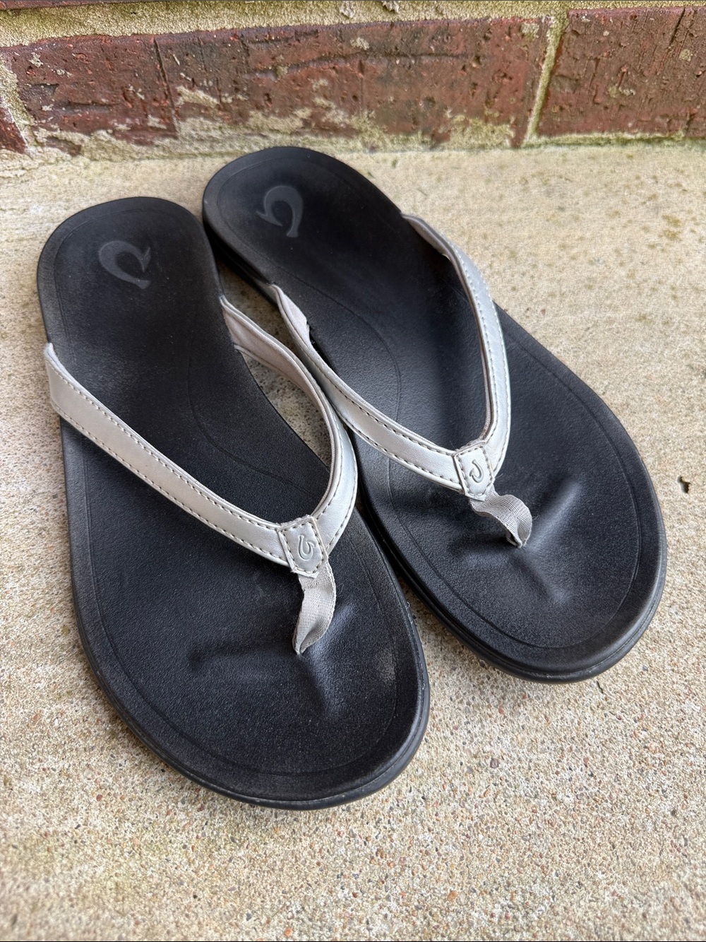 OluKai Women's Sandals